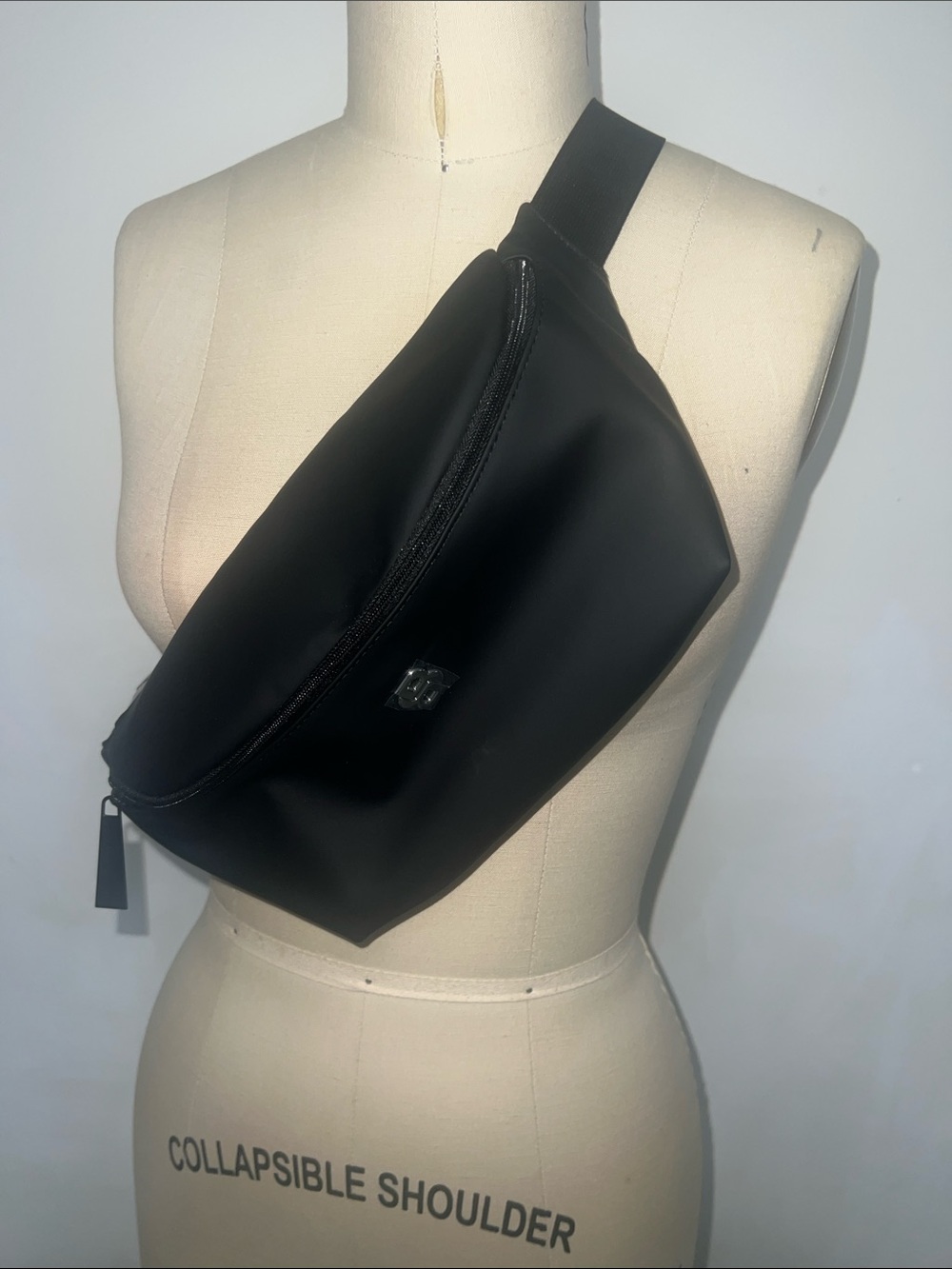 Black Women’s Fanny Pack